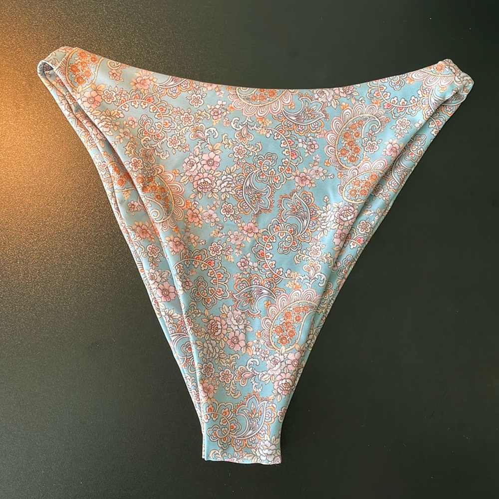 Skatie Kelly Bottoms